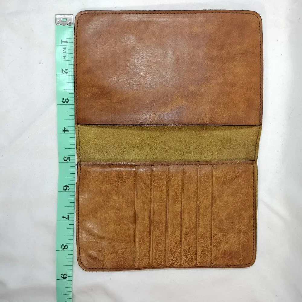 Vertical Leather Bifold Wallet (vintage,‎ handmade)